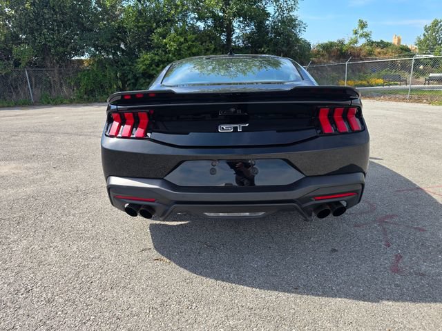 Used 2024 Ford Mustang GT Premium RWD image 5