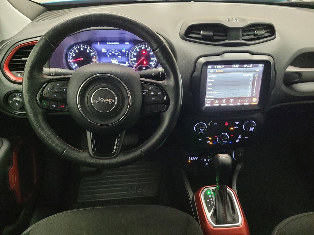 Used 2022 Jeep Renegade Trailhawk w/ Trailer Tow Group image 22