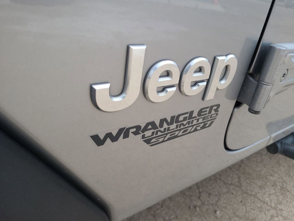 Used 2020 Jeep Wrangler Unlimited Sport AWD/4WD image 32