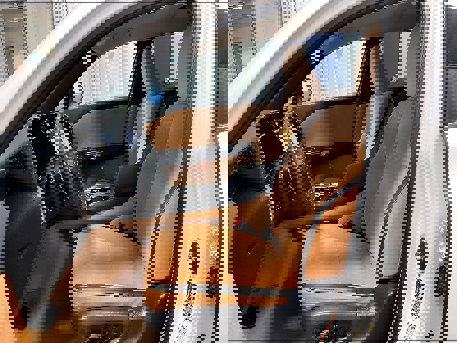 Used 2023 Lexus RZ 450e Premium w/ Accessory Package (2T) AWD/4WD image 10