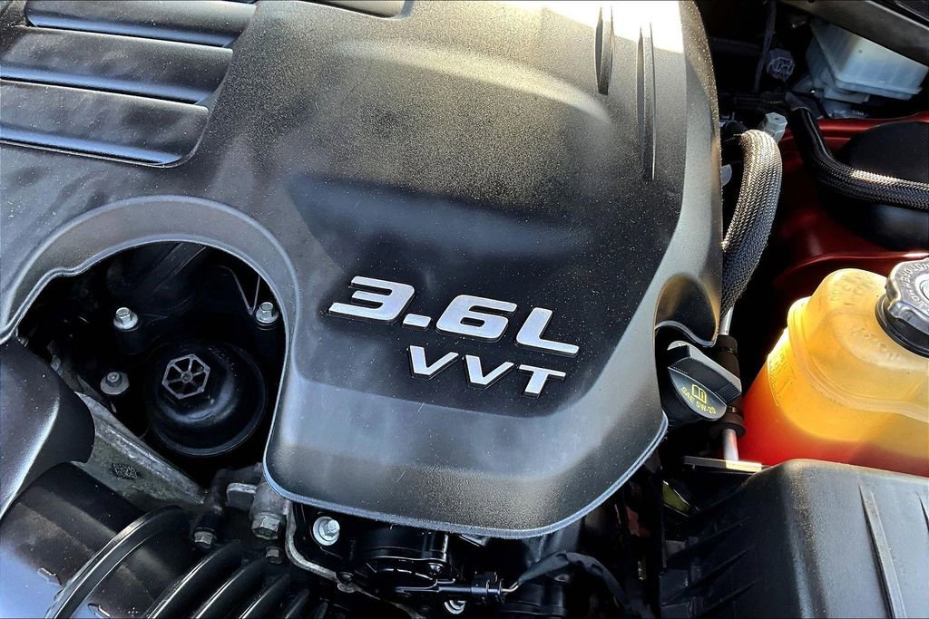 Used 2020 Dodge Charger GT RWD image 31
