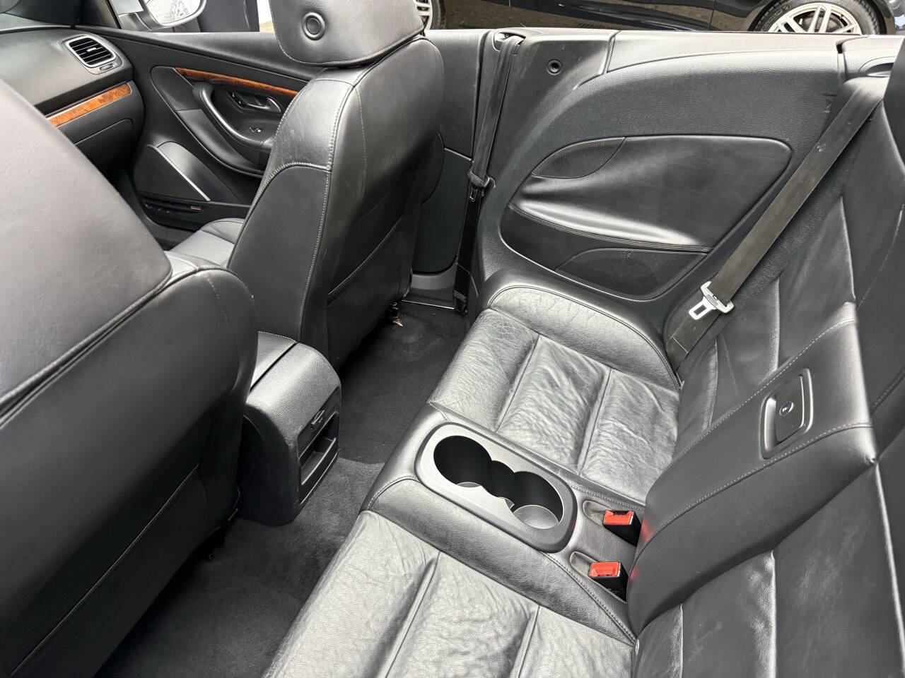 Used 2012 Volkswagen Eos Lux FWD image 29
