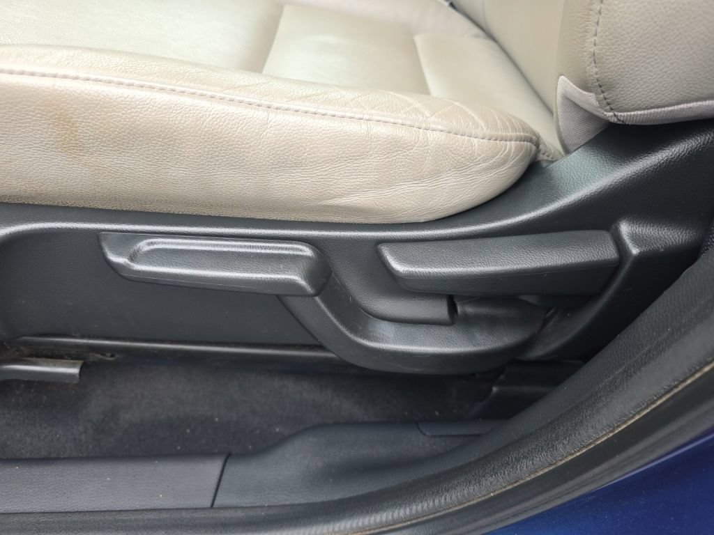 Used 2017 Honda HR-V EX-L image 15