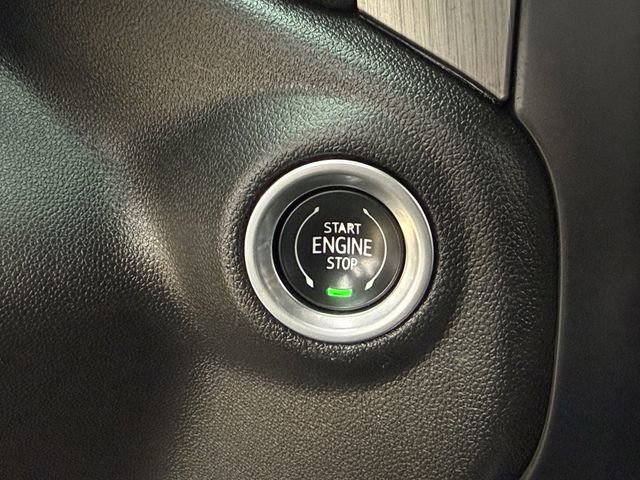 Used 2023 GMC Sierra 3500 Denali w/ Denali Ultimate Package AWD/4WD image 21
