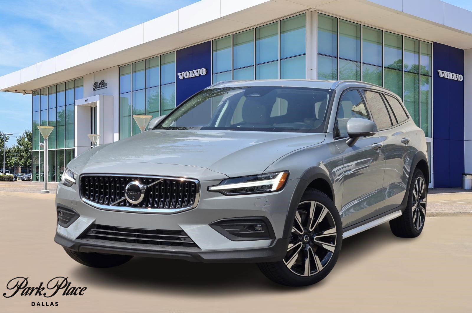 New 2026 Volvo V60 B5 Cross Country Ultra w/ Protection Package Premier