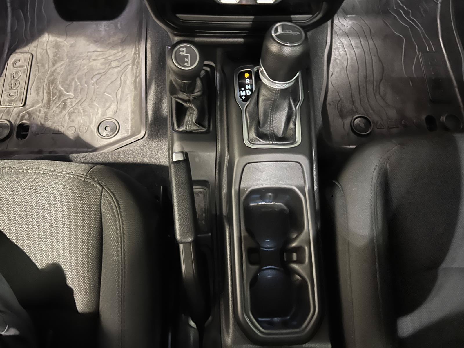 Used 2023 Jeep Gladiator Sport AWD/4WD image 20