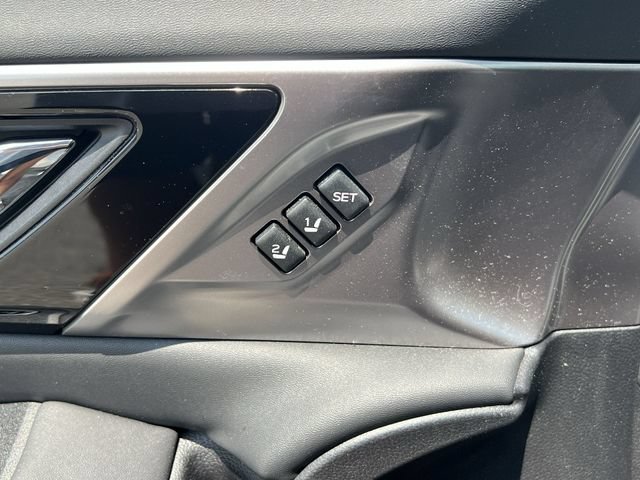 Used 2023 Subaru Outback Touring XT AWD/4WD image 37