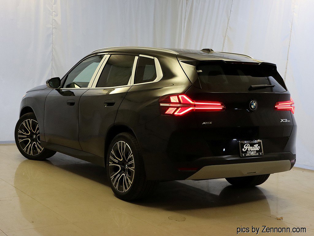 New 2026 BMW X3 xDrive30 w/ Premium Package image 9