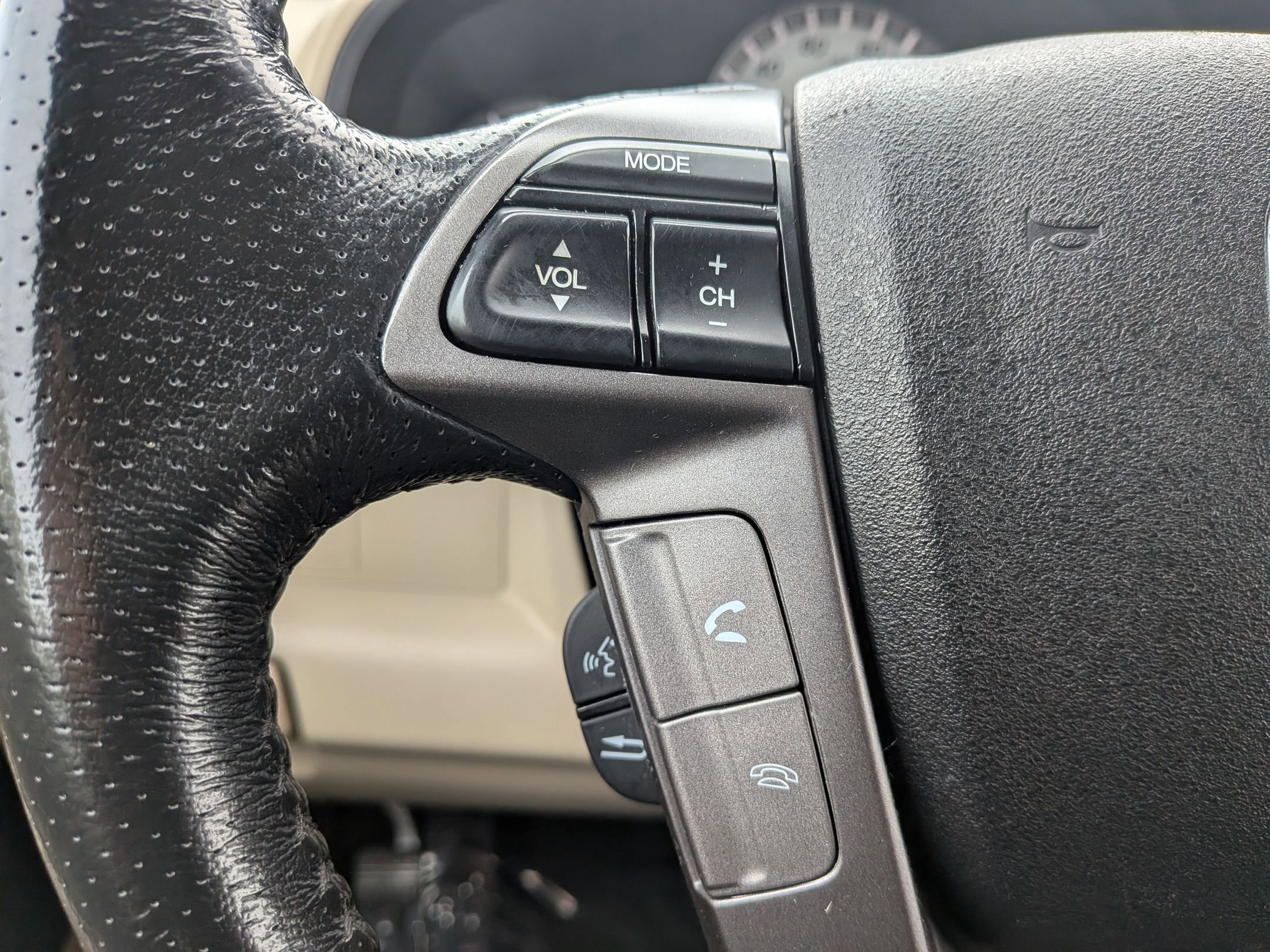 Used 2014 Honda Pilot EX-L image 14