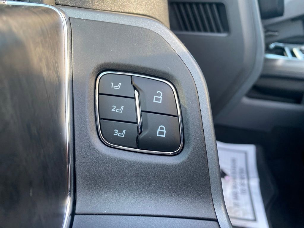 New 2026 Ford F250 Lariat image 14