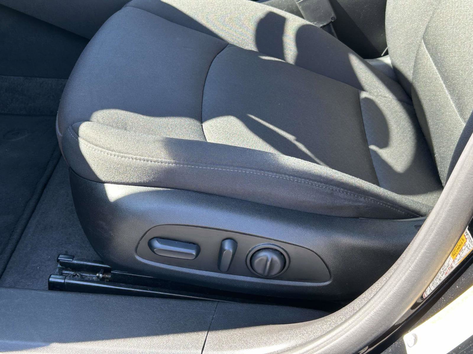 Used 2024 Chevrolet Malibu LT image 17