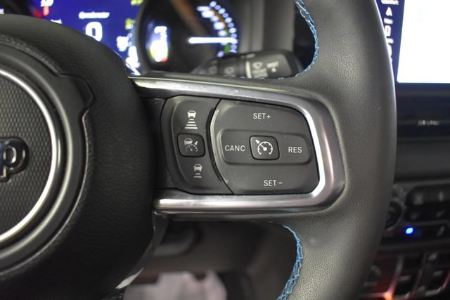 Used 2024 Jeep Wrangler High Altitude AWD/4WD image 16
