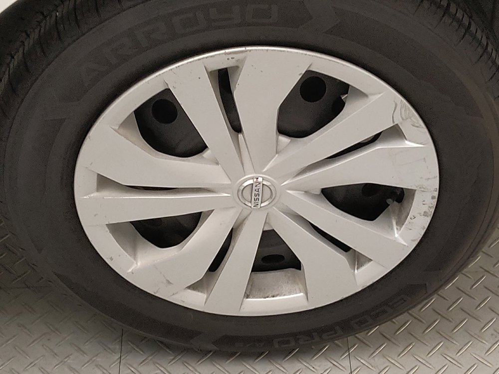Used 2018 Nissan Versa Note SV image 31