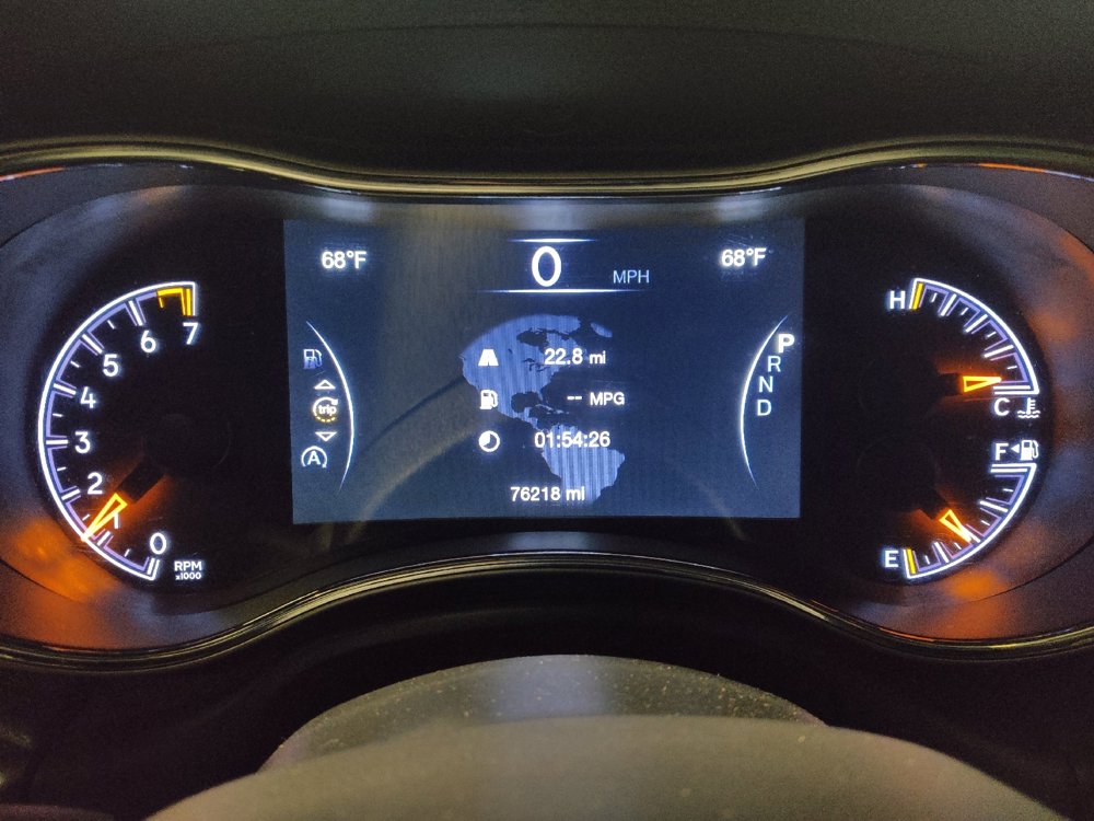 Used 2021 Jeep Grand Cherokee Laredo RWD image 23