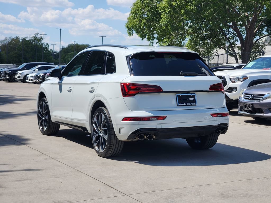 Certified 2024 Audi SQ5 Premium Plus w/ Premium Plus Package AWD/4WD image 8