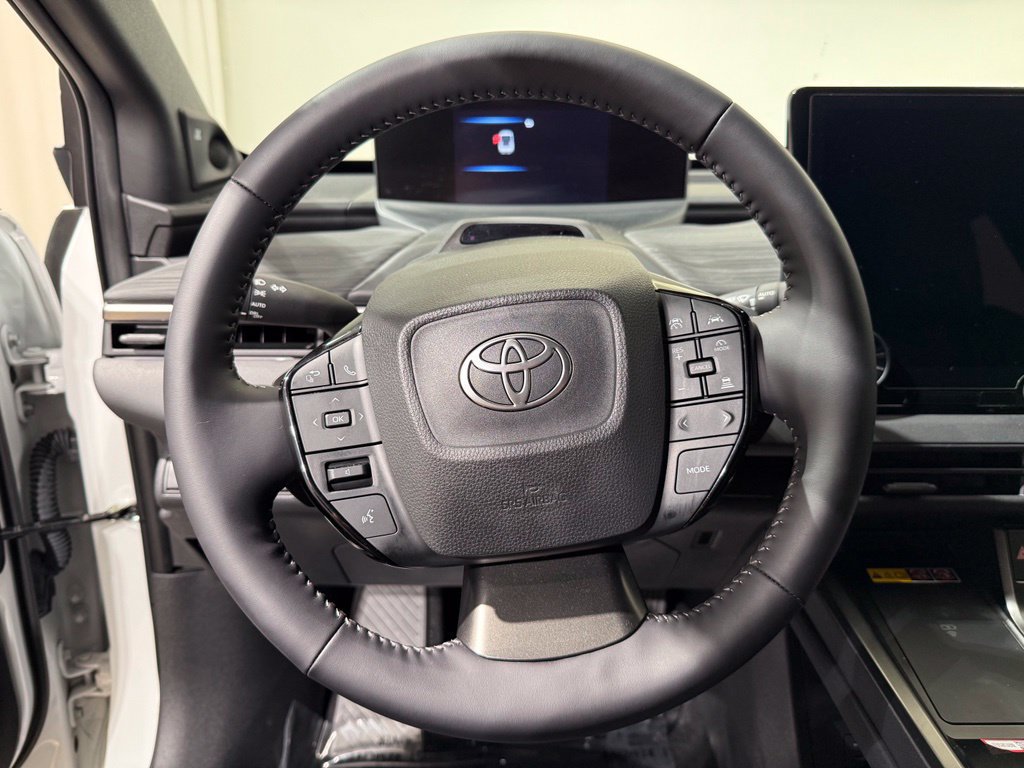 Certified 2026 Toyota C-HR AWD/4WD image 22