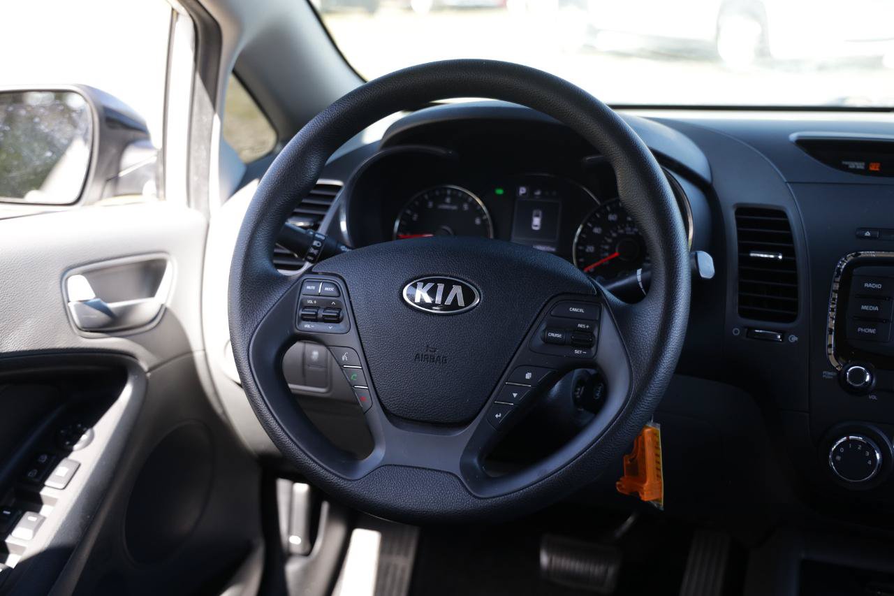 Used 2017 Kia Forte LX w/ LX Popular Package FWD image 27