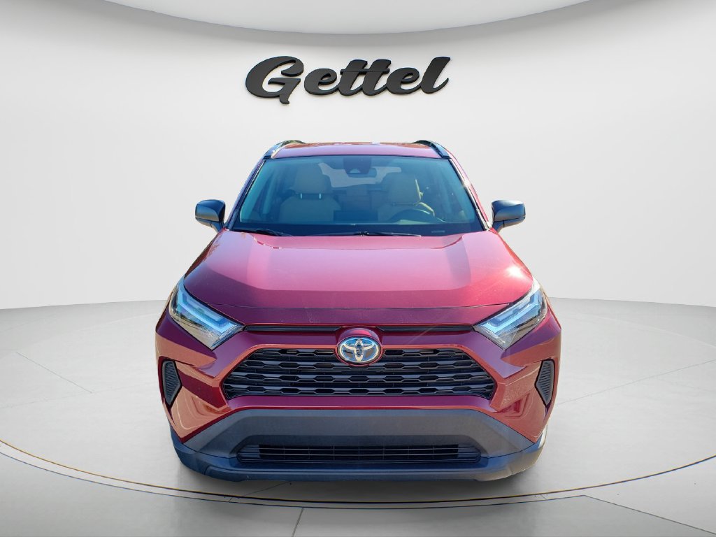 Certified 2023 Toyota RAV4 LE AWD/4WD image 2