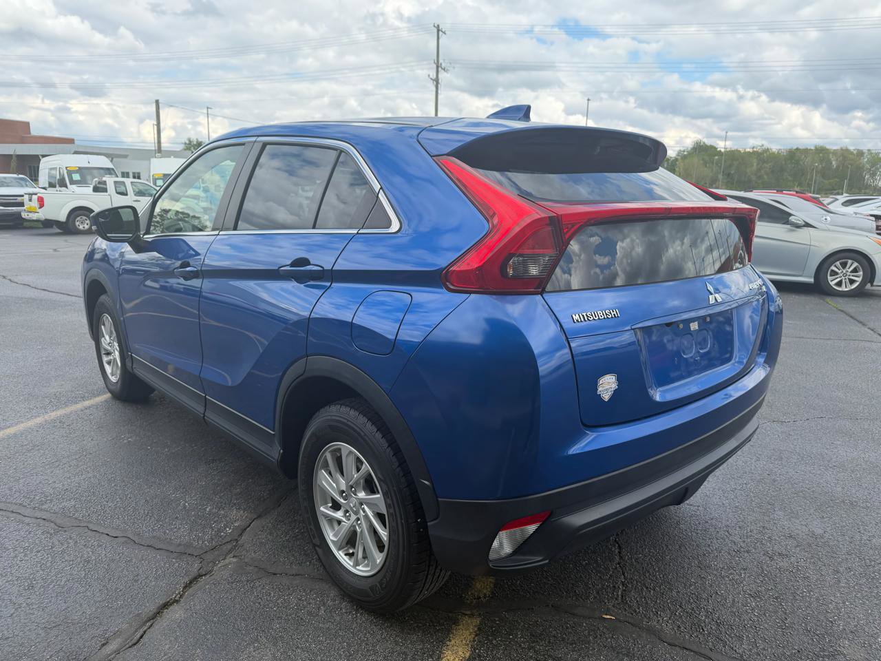 Used 2019 Mitsubishi Eclipse Cross ES AWD/4WD image 5