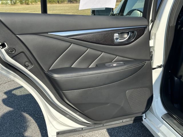 Used 2024 INFINITI Q50 Sensory image 22