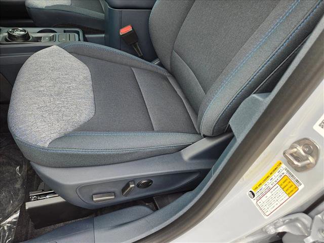 New 2026 Ford Maverick XLT w/ Equipment Group 301A image 4