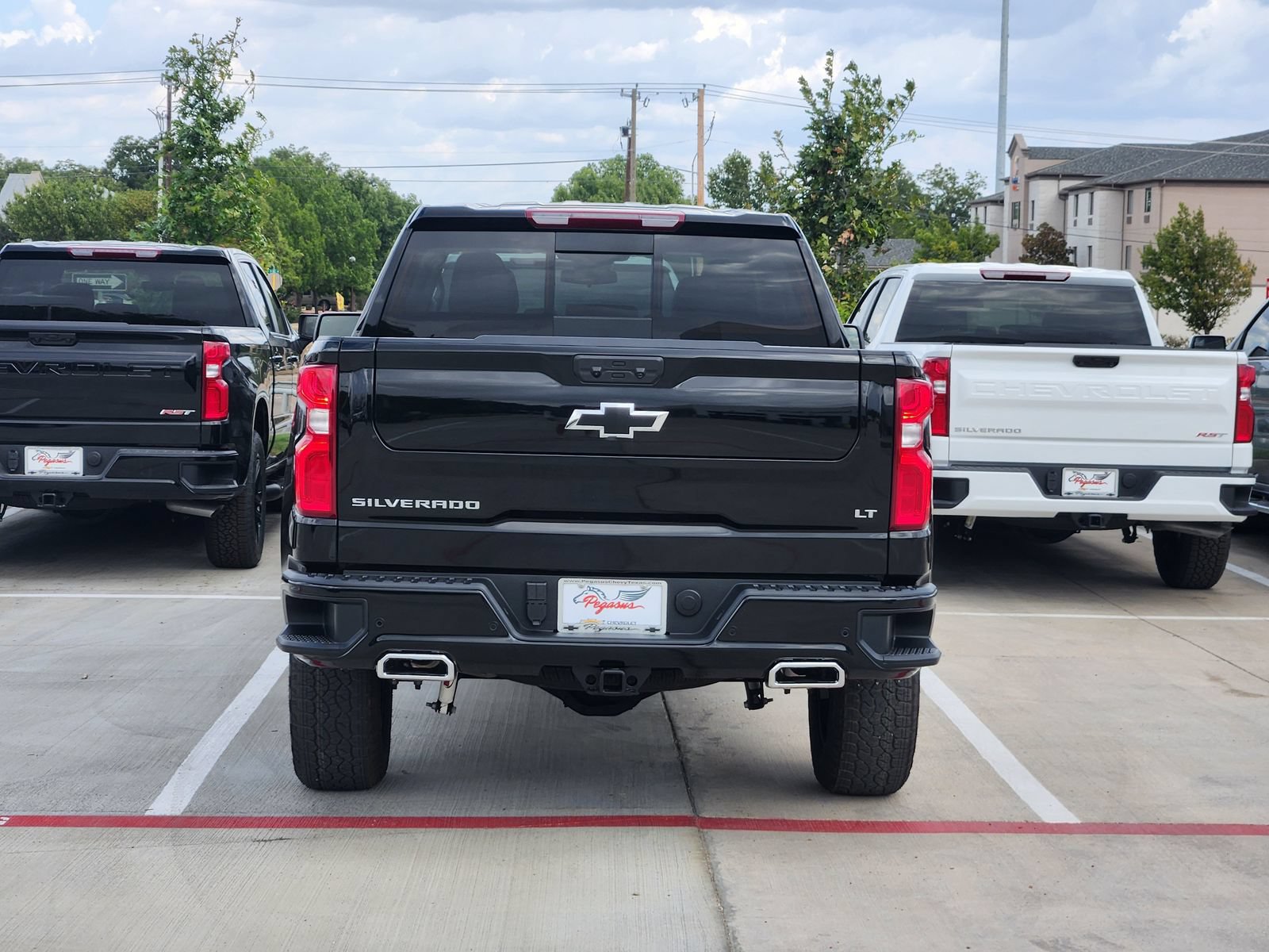 New 2026 Chevrolet Silverado 1500 LT Trail Boss w/ LT Trail Boss Premium Package AWD/4WD image 8