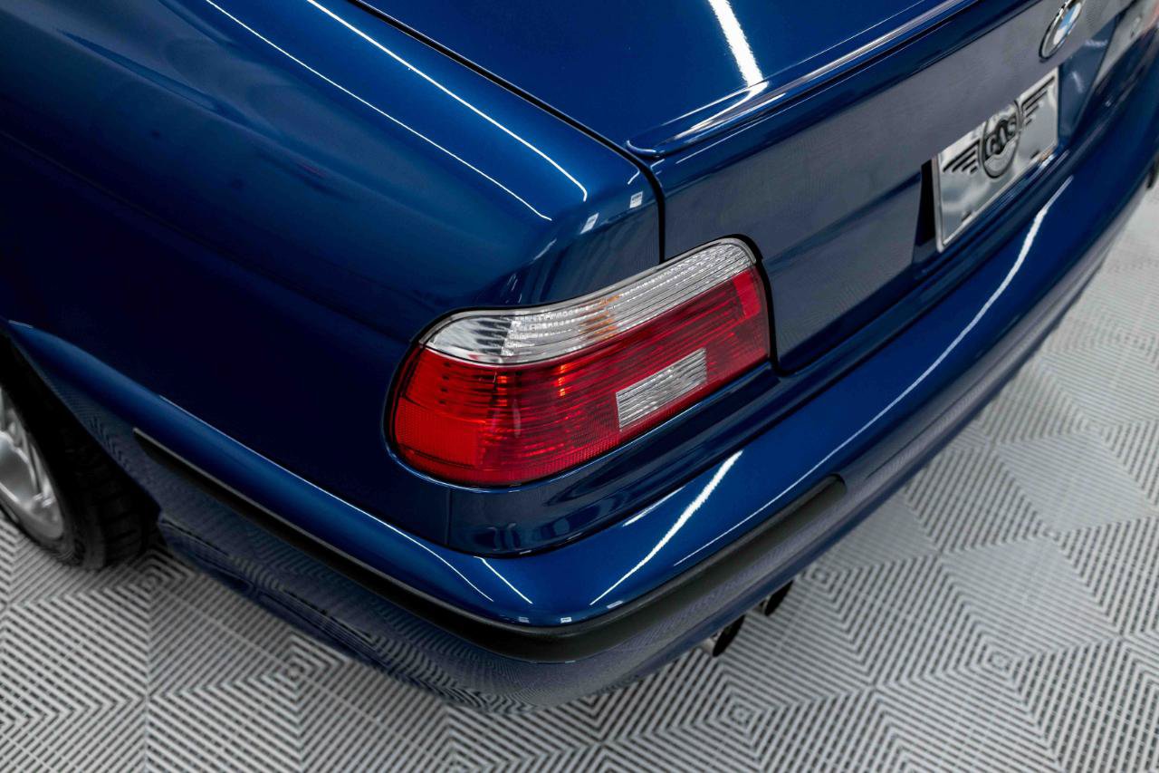 Used 2001 BMW M5 RWD image 27