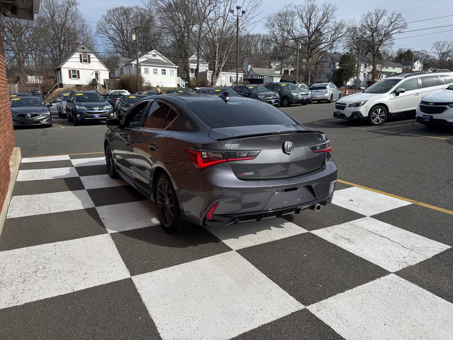 Used 2022 Acura ILX image 4