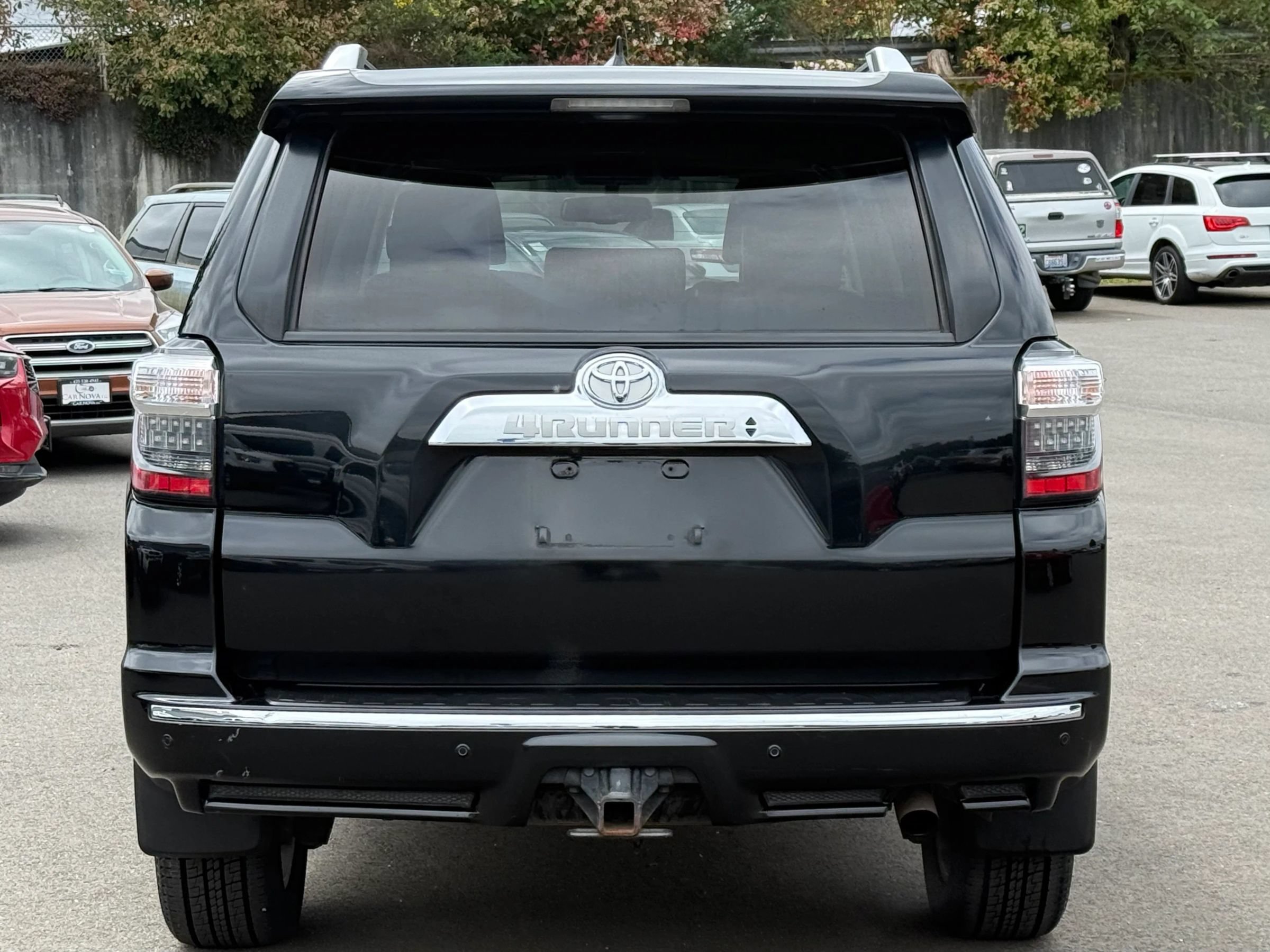 Used 2016 Toyota 4Runner Limited AWD/4WD image 6