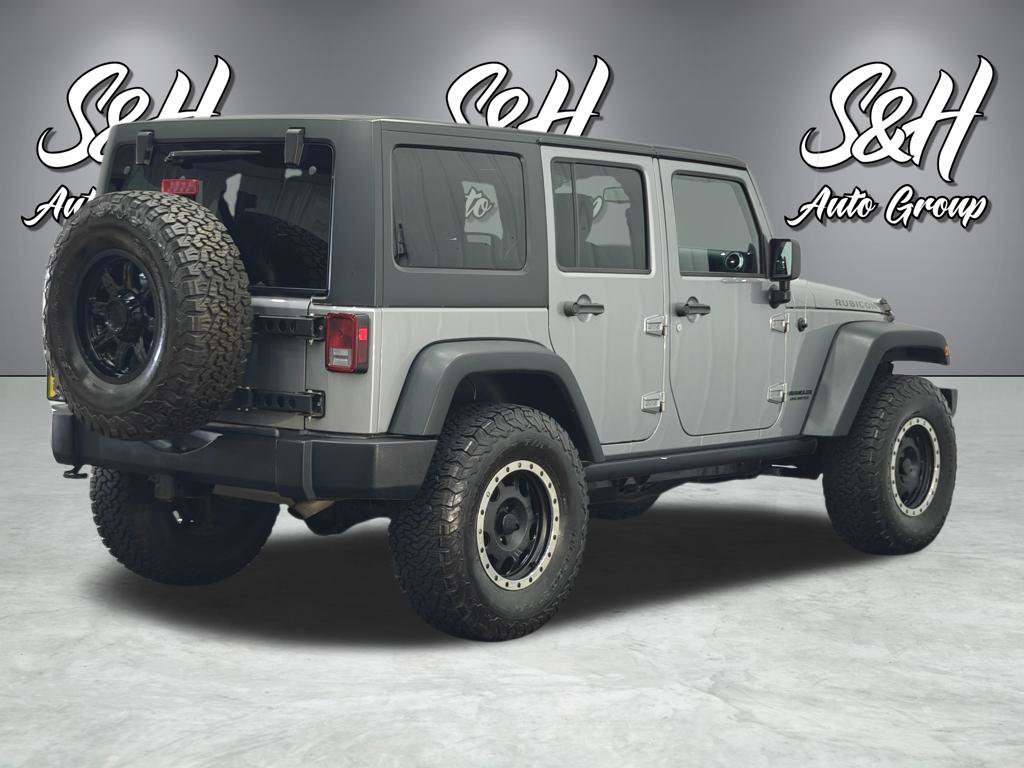 Used 2013 Jeep Wrangler Unlimited Rubicon w/ Dual Top Group AWD/4WD image 19
