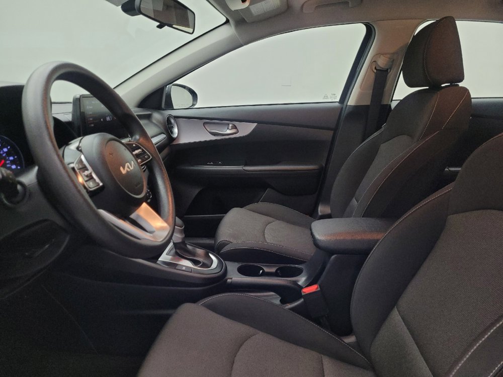 Used 2024 Kia Forte LXS image 17