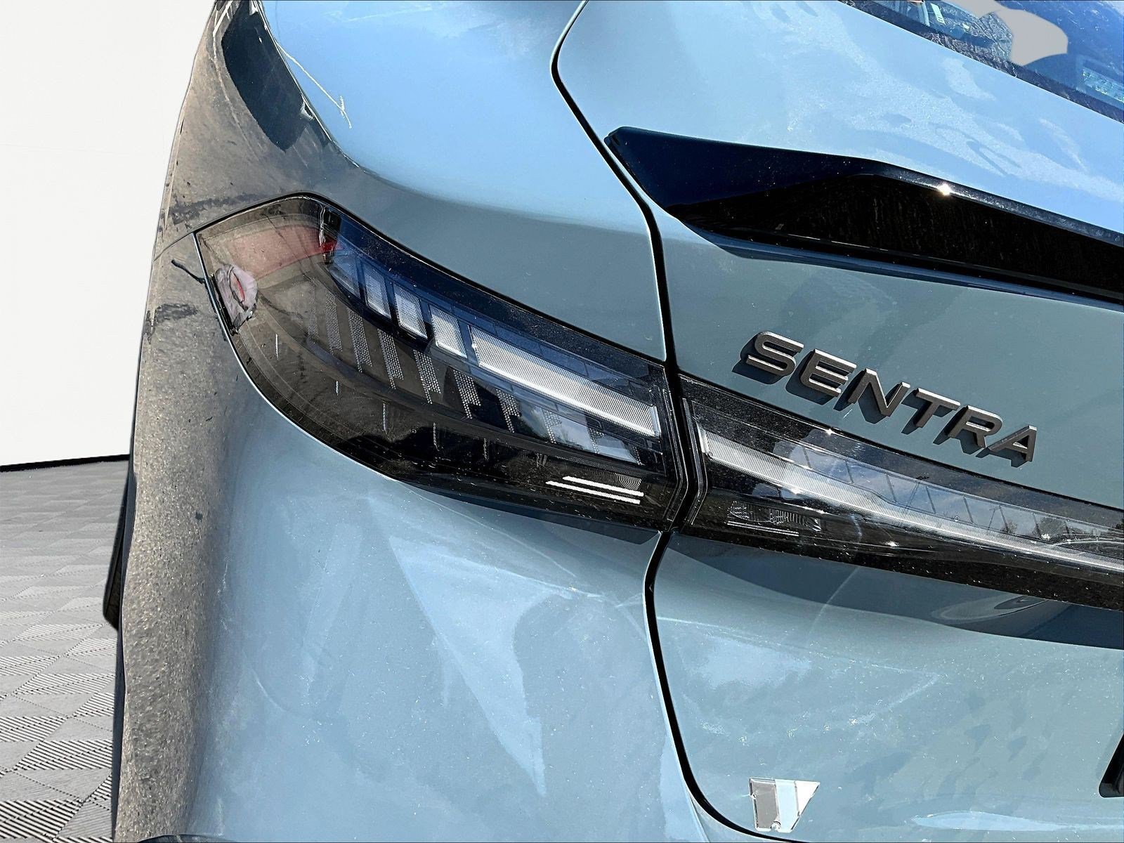 New 2027 Nissan Sentra SR w/ SR Premium Package FWD image 15
