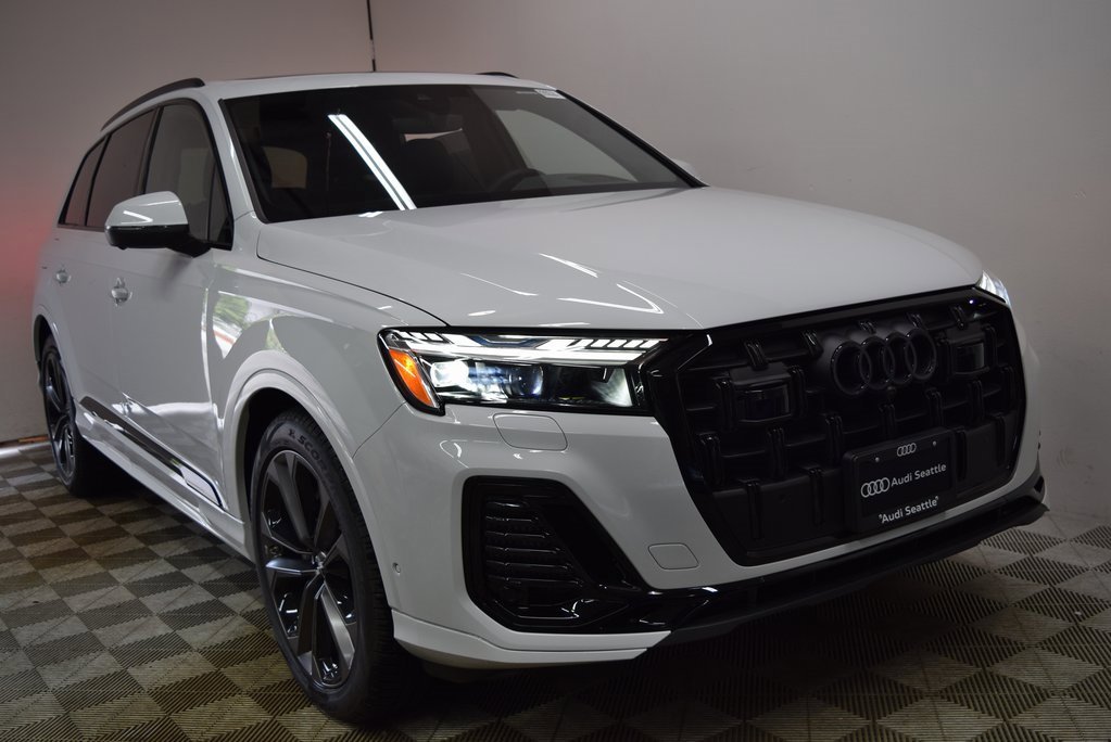 New 2025 Audi Q7 3.0T Prestige