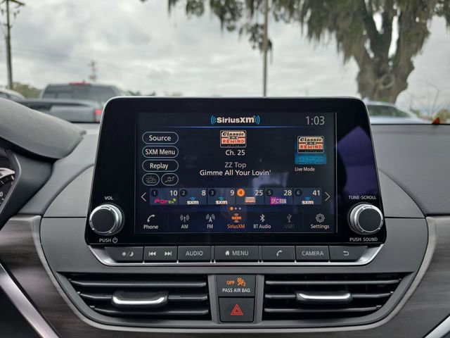 New 2025 Nissan Altima 2.5 SV image 24