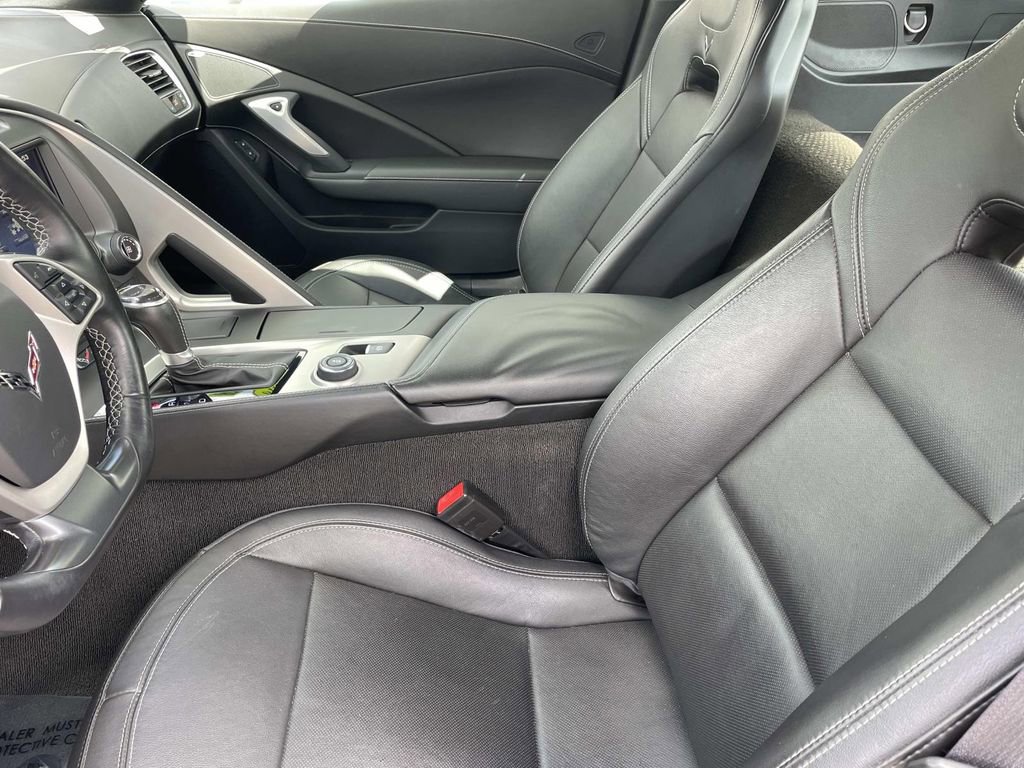 Used 2016 Chevrolet Corvette Stingray Coupe w/ 2LT Preferred Equipment Group image 29