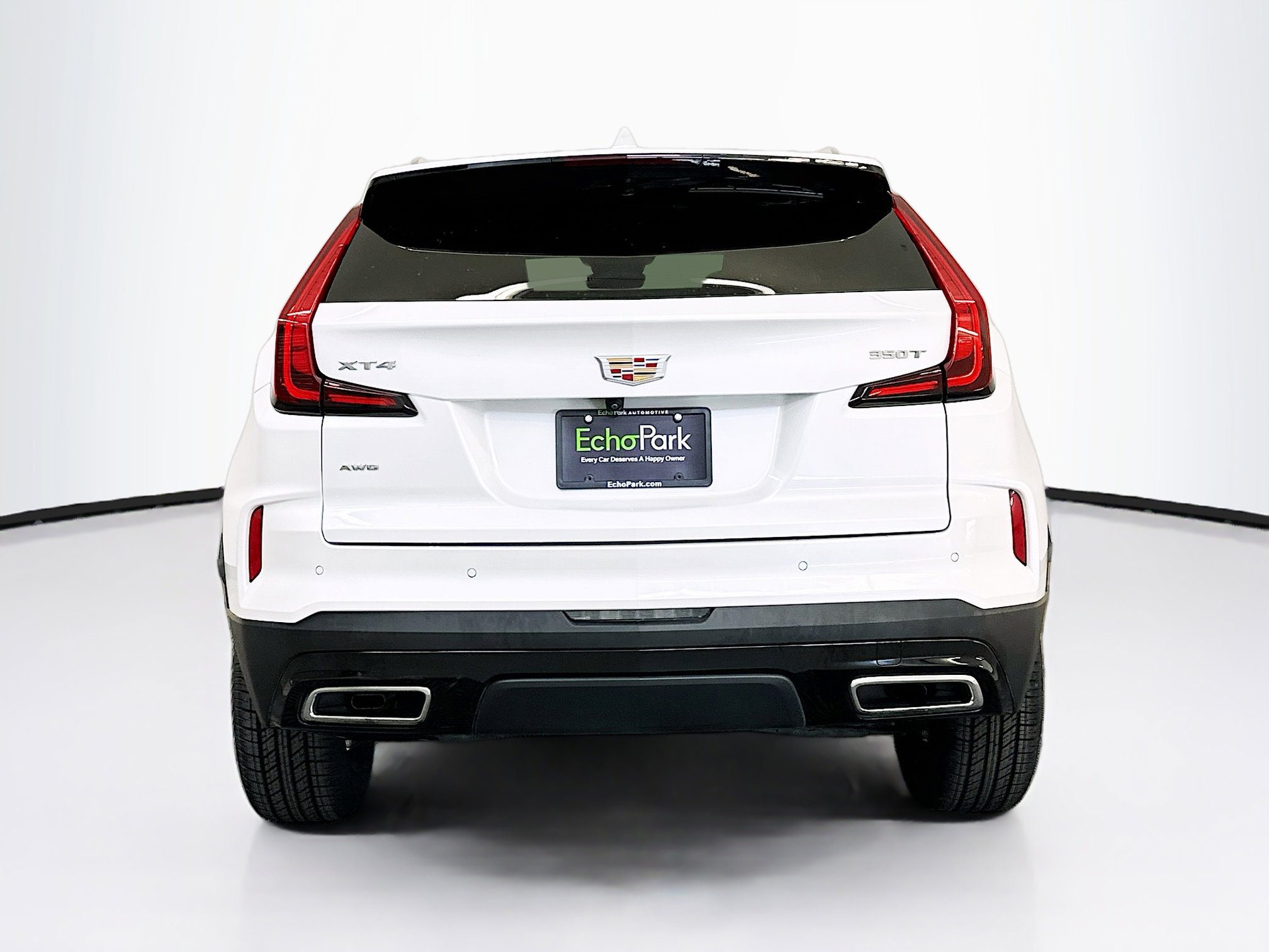 Used 2024 Cadillac XT4 Premium Luxury image 7