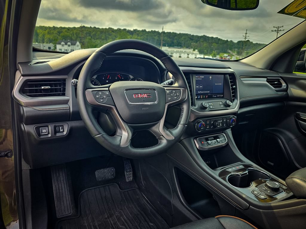 Used 2020 GMC Acadia AT4 w/ Driver Alert Package II AWD/4WD image 14