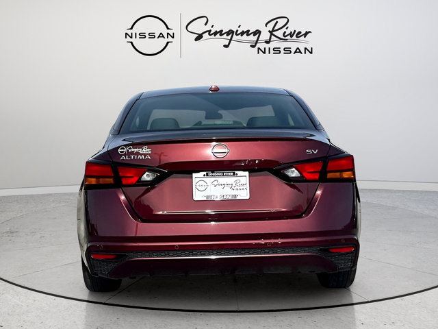 Used 2024 Nissan Altima 2.5 SV FWD image 5