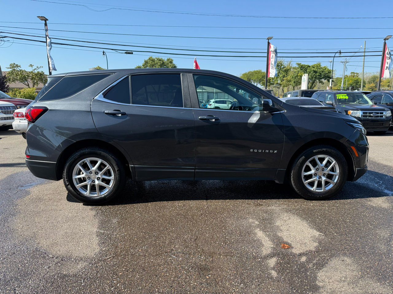 Used 2023 Chevrolet Equinox LT image 8
