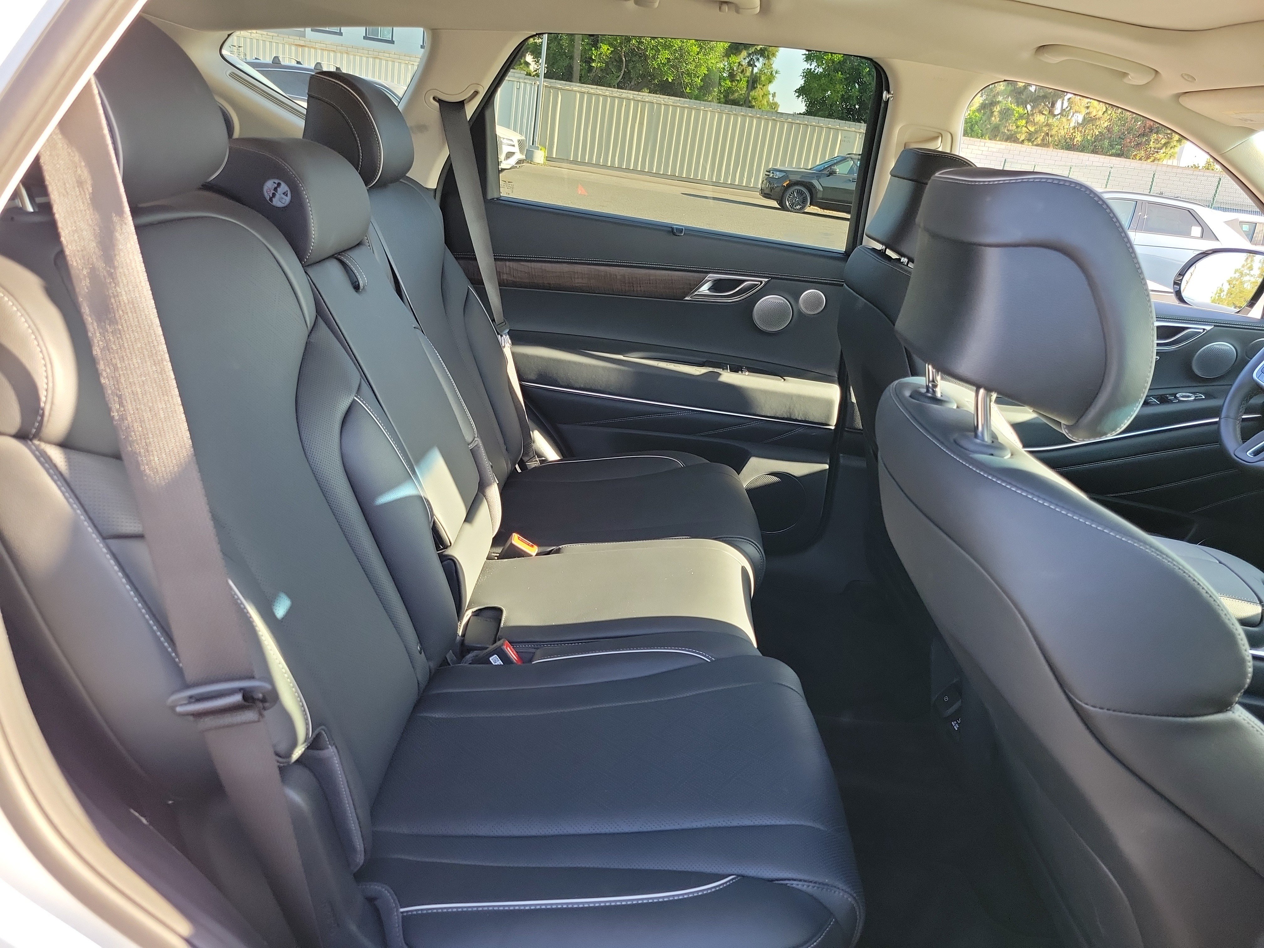 Certified 2026 Genesis GV80 2.5T Prestige AWD/4WD image 23