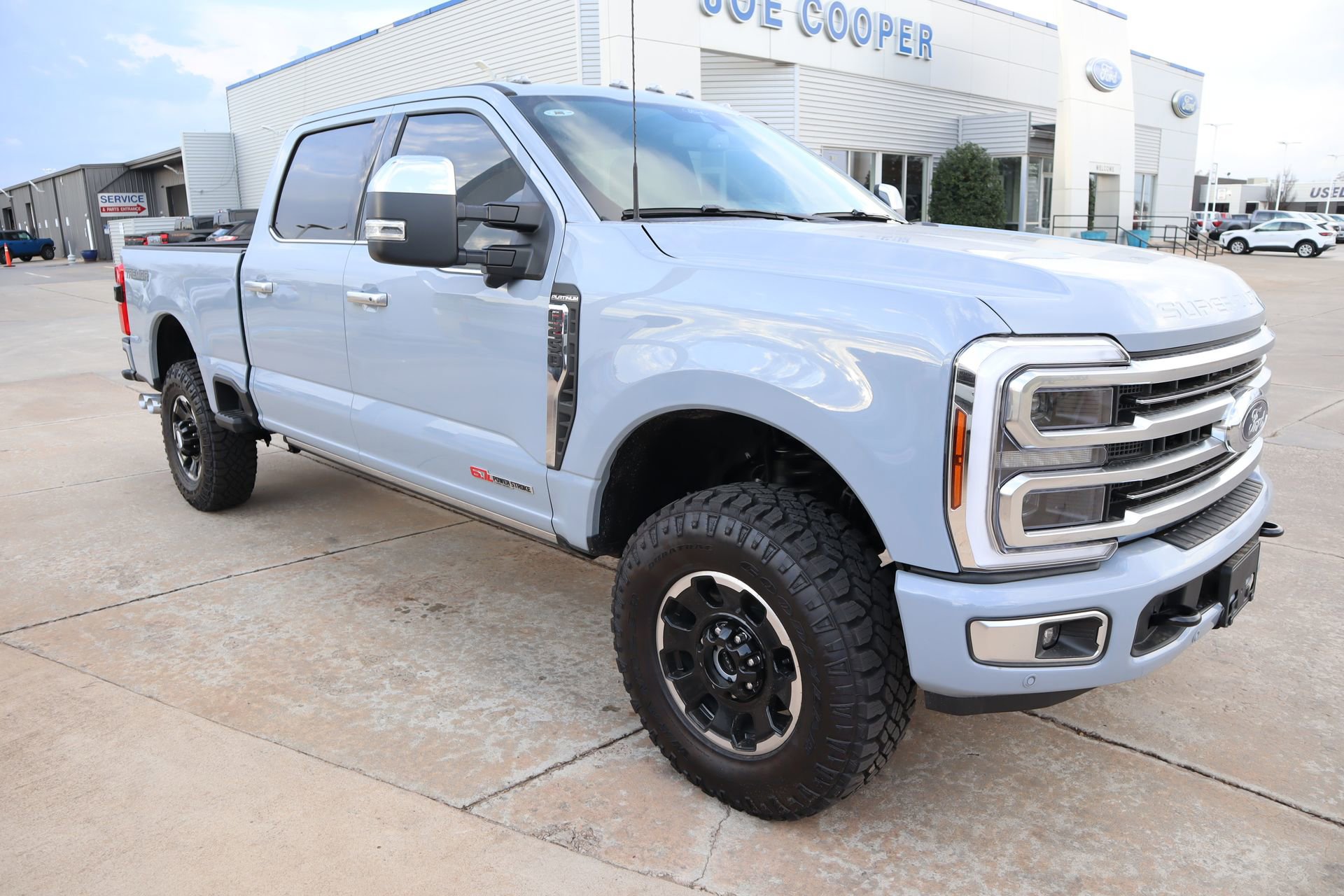 New 2026 Ford F250 Platinum w/ Platinum Plus Package image 1