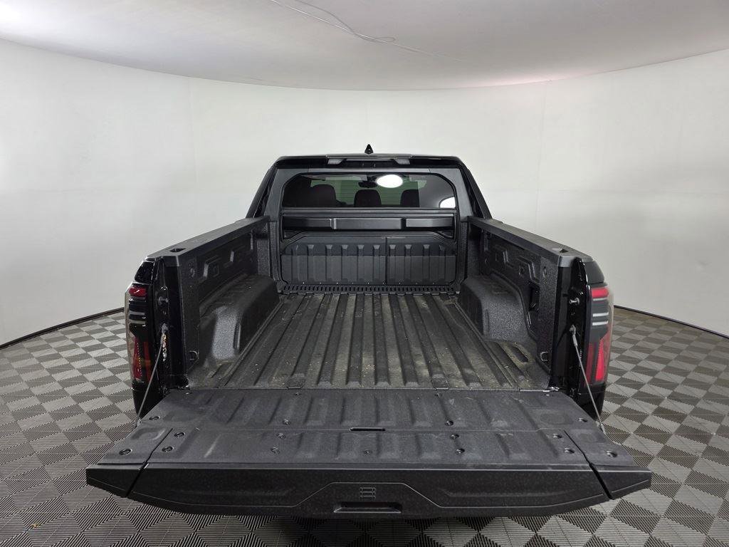 Used 2025 GMC Sierra EV Denali image 7