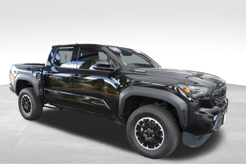 Certified 2025 Toyota Tacoma TRD Off-Road w/ TRD Off Road Upgrade Package AWD/4WD image 19