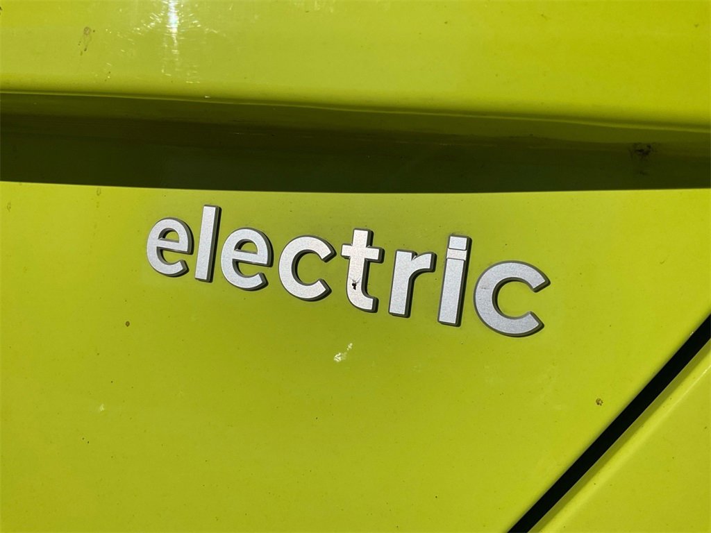 Certified 2024 Hyundai Kona SE image 10