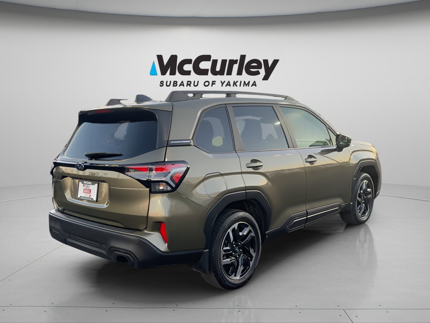 Used 2025 Subaru Forester Limited image 5