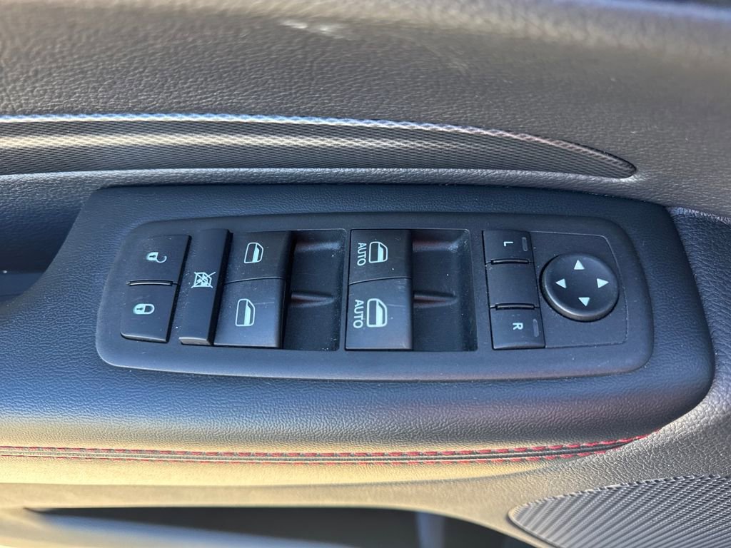 Used 2025 Dodge Durango GT AWD/4WD image 20