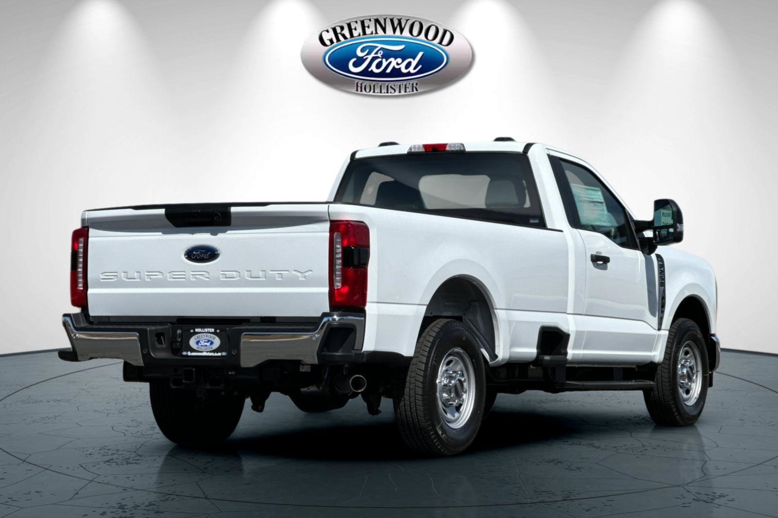 New 2026 Ford F250 XL image 4