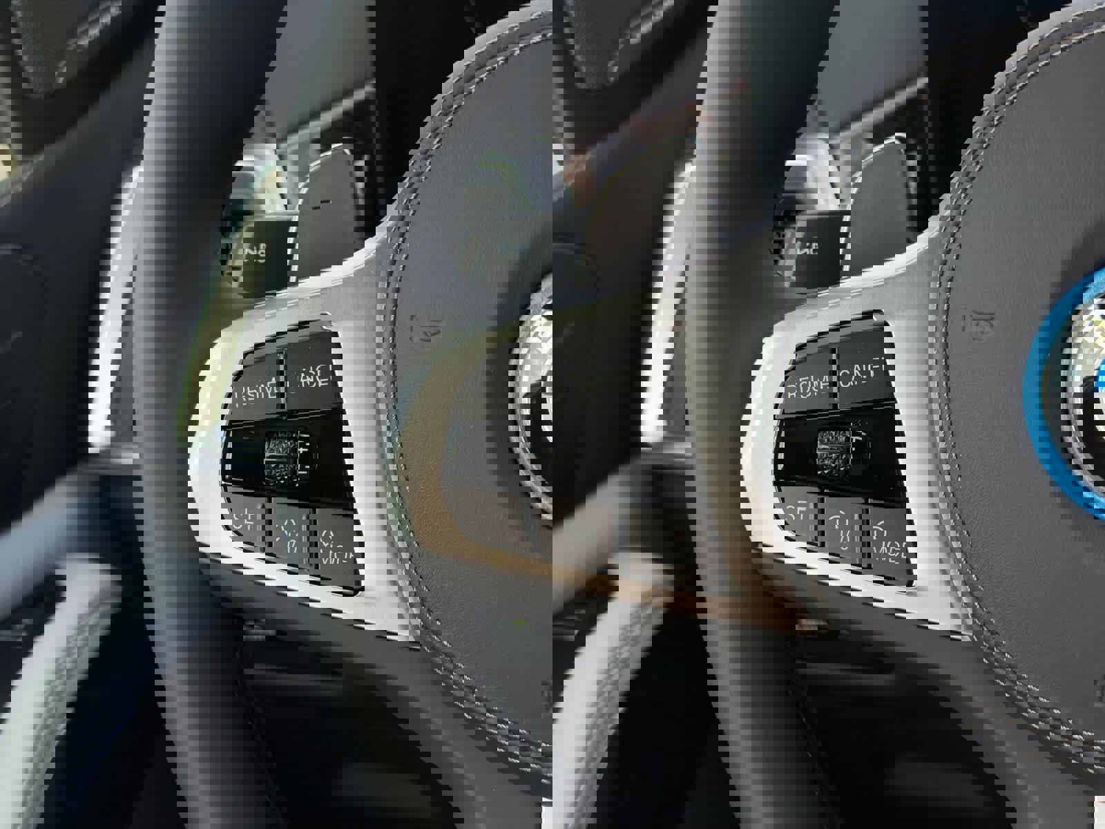 New 2026 BMW X5 xDrive50e w/ M Sport Package image 23