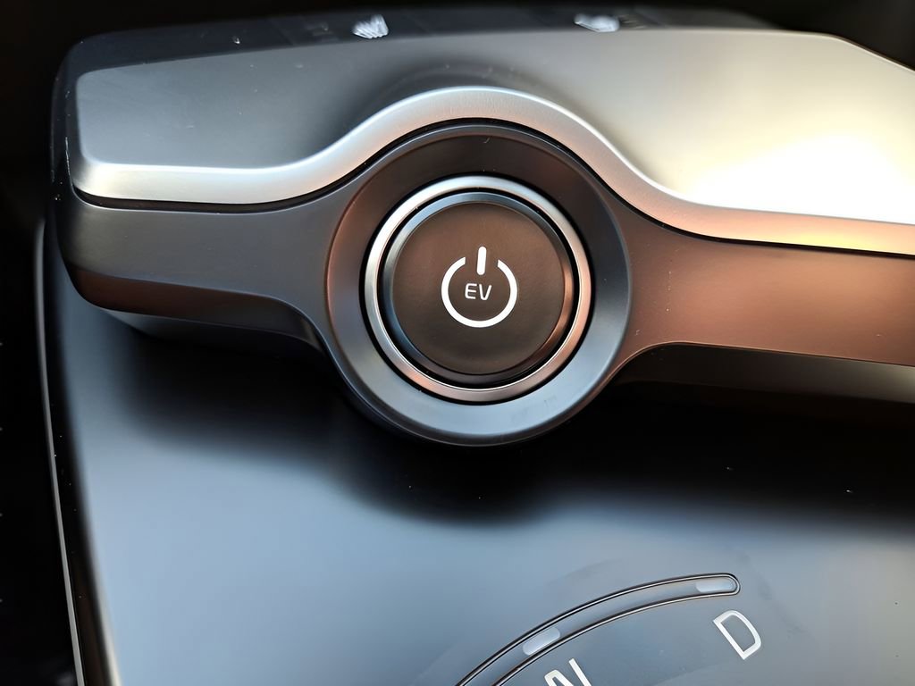 New 2025 Kia EV6 Light image 30