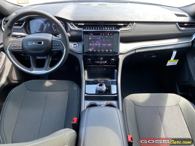 New 2026 Jeep Grand Cherokee Laredo X AWD/4WD image 9